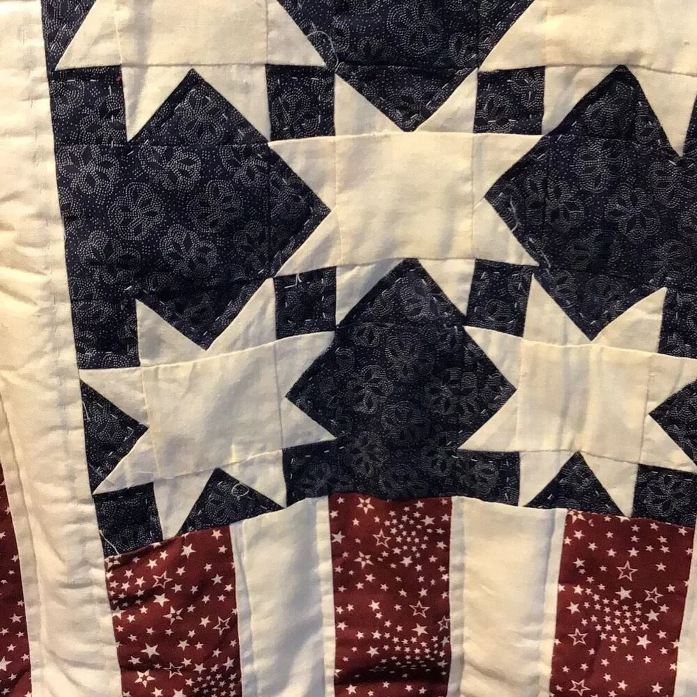 Large patriotic flag, pillow shams from Hidayah home fashions - Picture 2 of 8